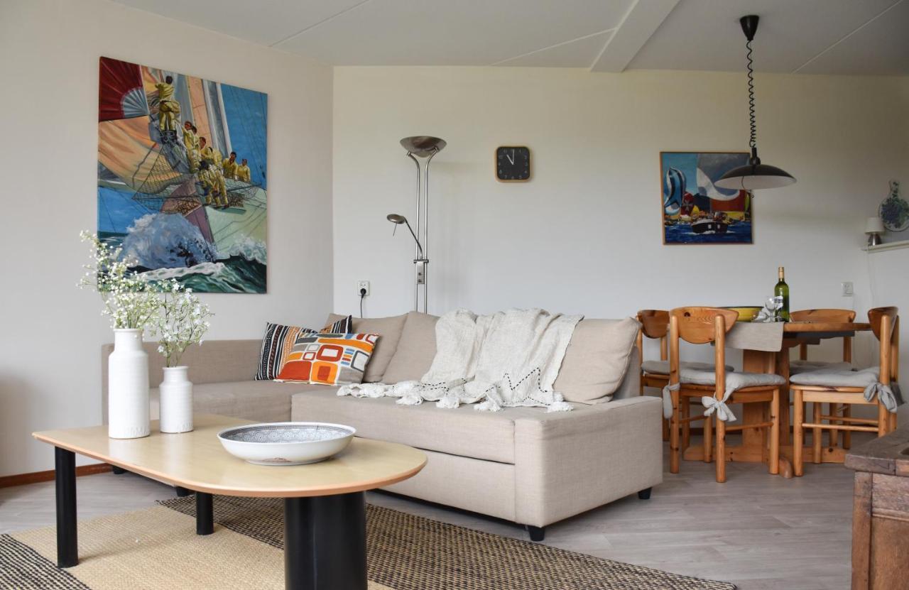 Ferienwohnung Ameleven Nes  Exterior foto